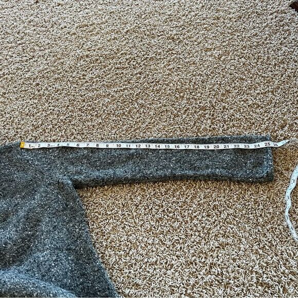 Express Wool Blend Cowl Bell Sleeve Black Gray Marled Sweater Size Large - Picture 9 of 9